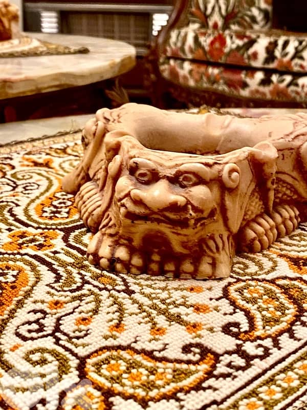 صالون فني فاخر للبيع – تحفة نادرة شغل إيد قديم 6