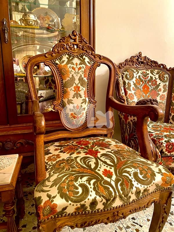 صالون فني فاخر للبيع – تحفة نادرة شغل إيد قديم 7