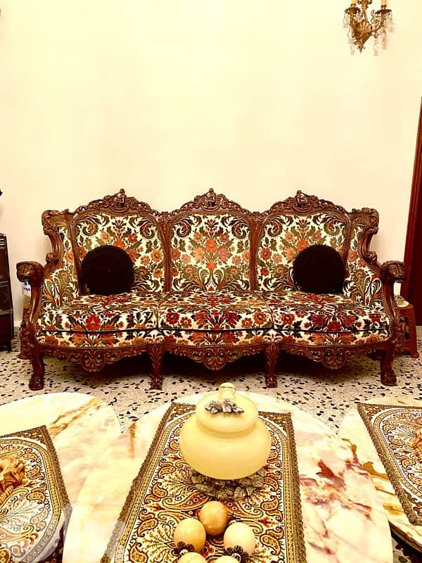 صالون فني فاخر للبيع – تحفة نادرة شغل إيد قديم 11