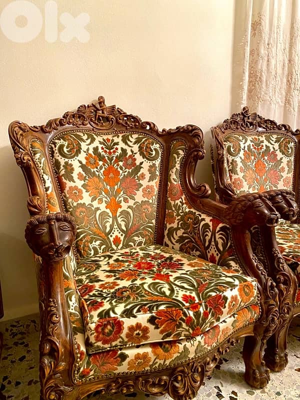 صالون فني فاخر للبيع – تحفة نادرة شغل إيد قديم 12