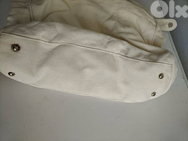 Vintage André handbag (Made in France) - Not Negotiable 3