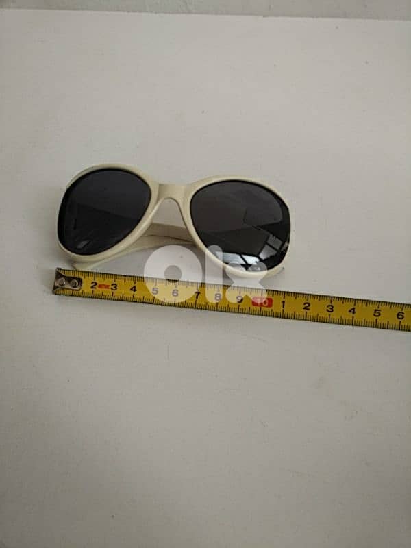 White sunglasses - Not Negotiable 3