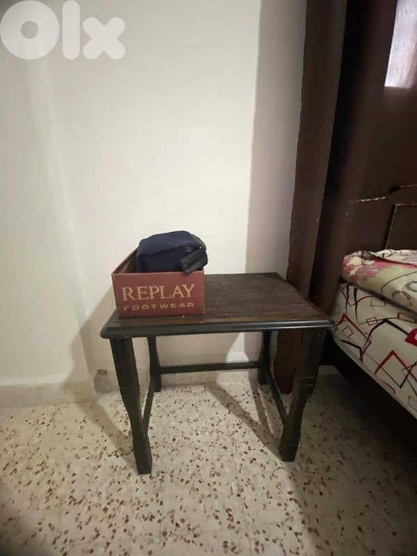 غرفة نوم مفرد 100$ 2