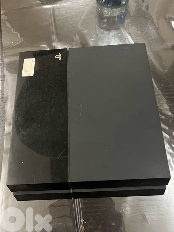 ps4 fat used like new 2