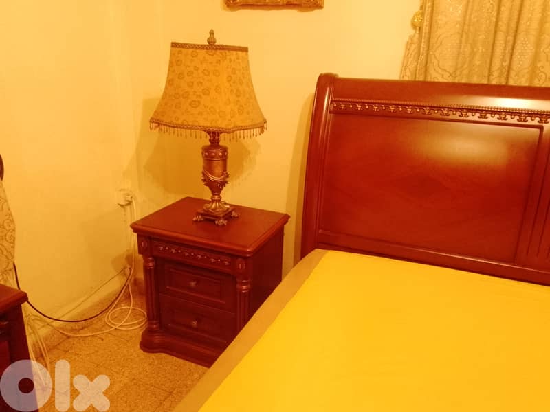 full bedroom very goog condition for sale 3