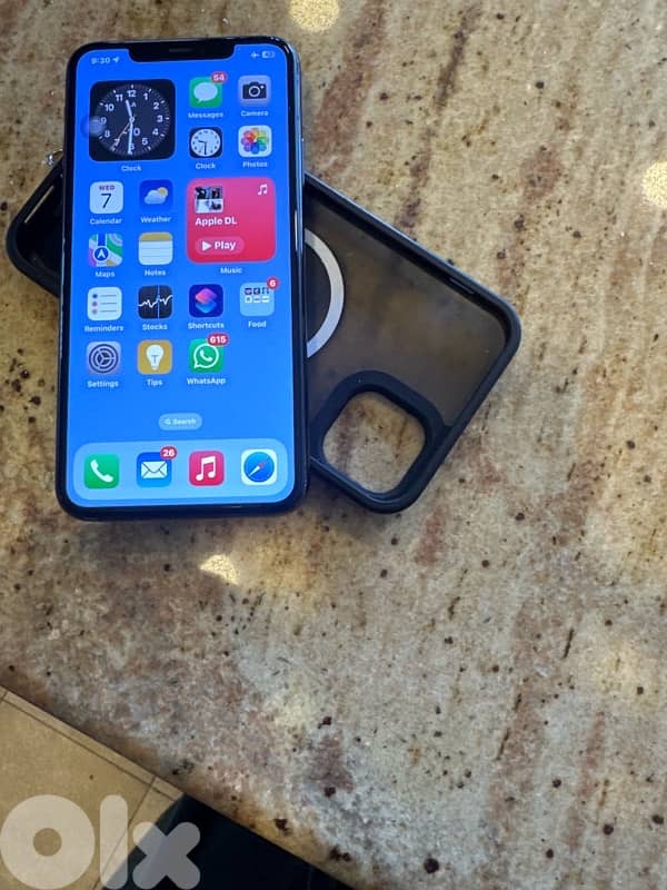 Apple iPhone 11 Pro Max 256 GB , excellent brand-new condition 1