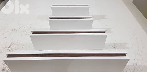 رفوف لاميكا ابيض و جوزي