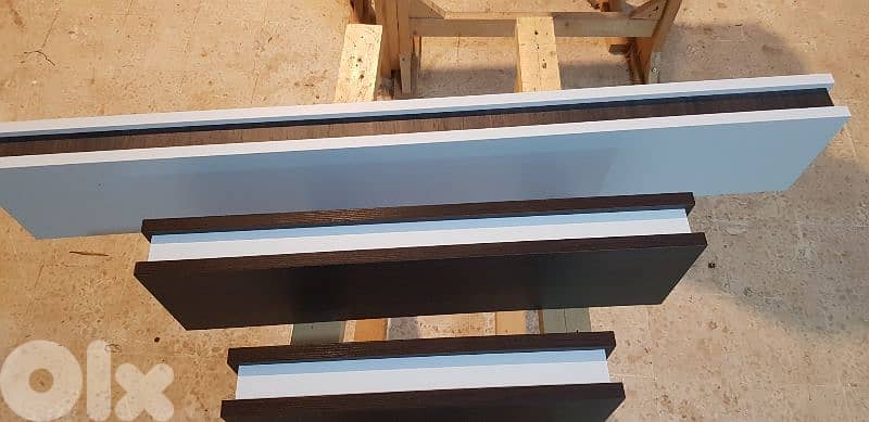 رفوف للديكور جوزي غامق و ابيض 4