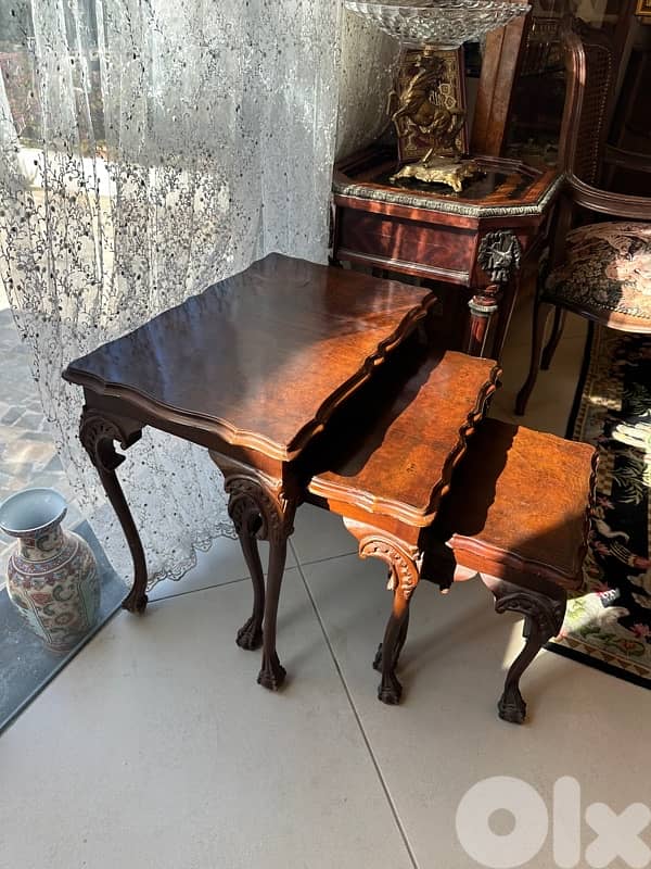 Burr Walnut & Carved Nest of 3 Tables Circa 1930s 5
