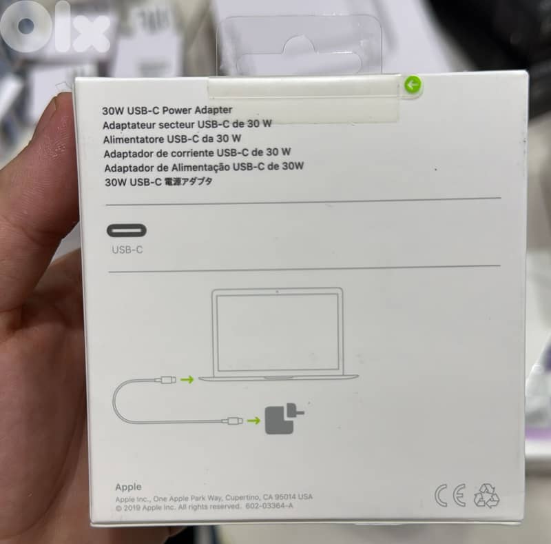 Apple 30w usb-c power adapter 3pin 1
