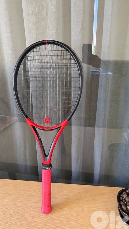 Tennis Artengo TR 990 1