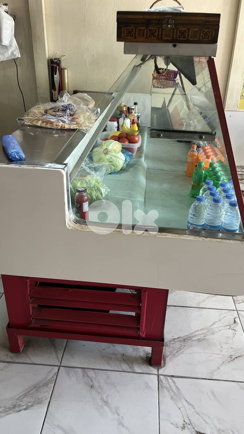 ادوات مطعم 1