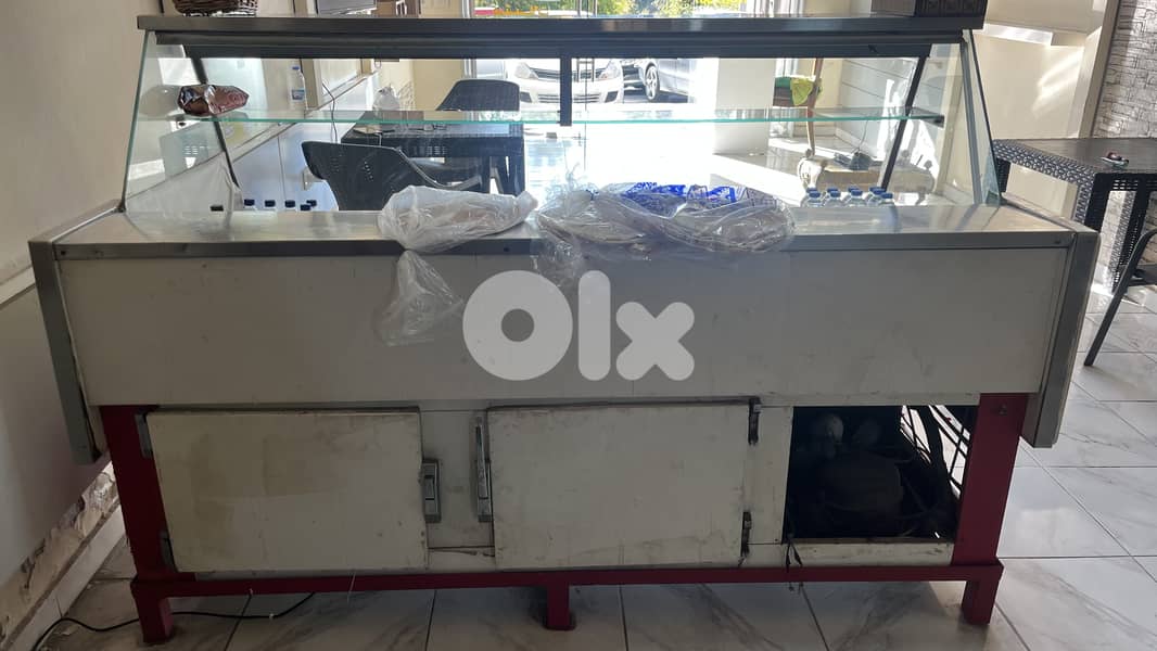 ادوات مطعم 2