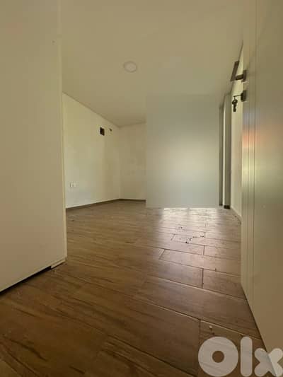 AMAZING APARTMENT FOR RENT IN JBEL PRIME,3 BEDROOMS ,(JBR-261)