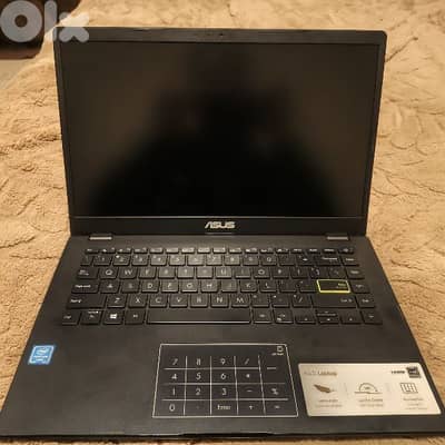 Asus E410M