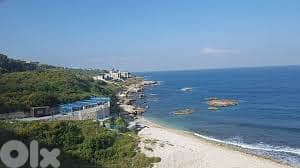 SUPER CATCH LAND IN BATROUN THOUM VILLA ZONING SEA VIEW 600SQ