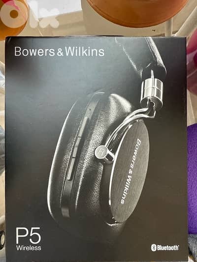 bowers and Wilkins wireless headphones