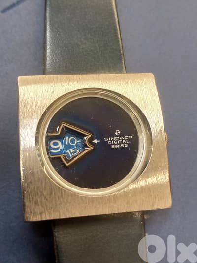 vintage Sindaco Digital Swiss jump hour watch from the 1970s. need fix