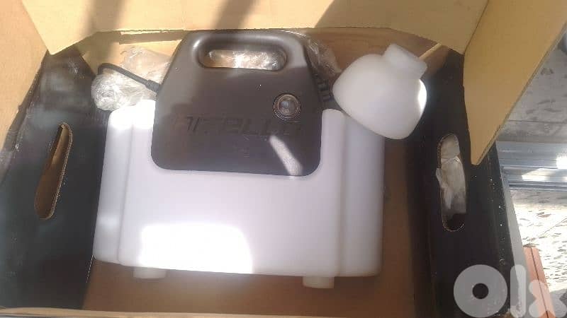 Ritello Vacuum and shampooing cleaner 1