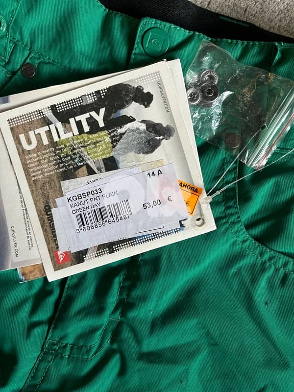 QUIKSILVER ski pant original in tag 13