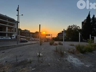 Highway Frontage Jamhour Land for Rent – 1,100 sqm | Damascus Road