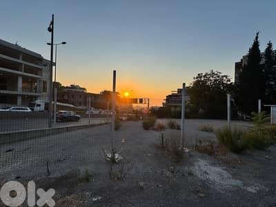 Highway Frontage Jamhour Land for Rent – 1,100 sqm | Damascus Road