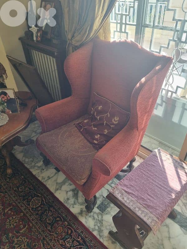 Red 1-seater sofa (x2) 2