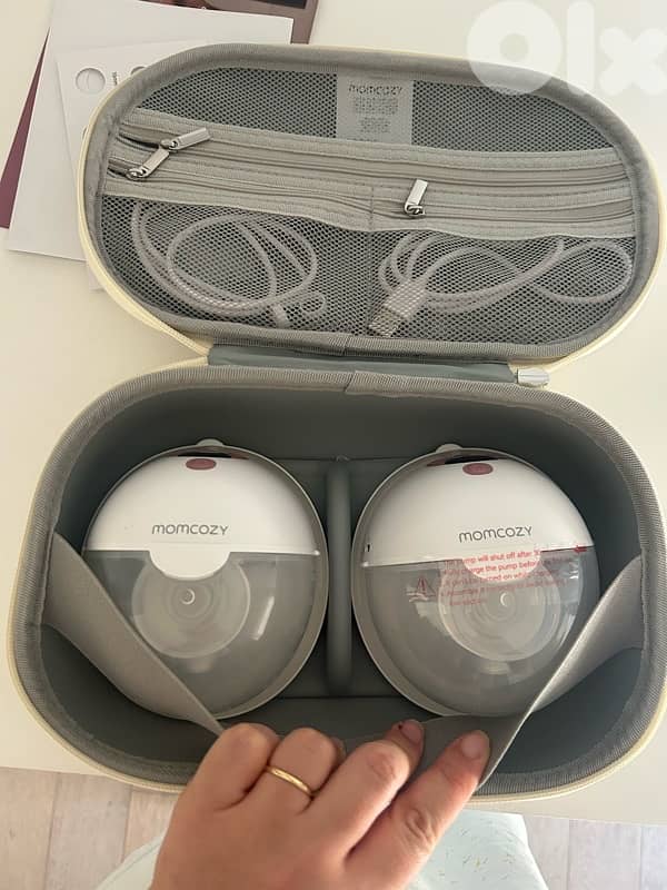 Momcozy M5 breast pump 2
