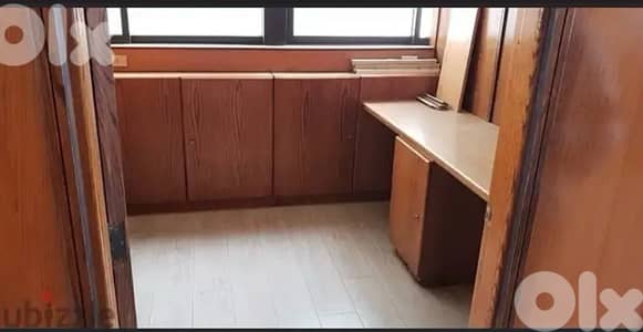 مكتب للإيجار في الدكوانةOffice For rent in deckwaneh مكتب للإيجار في