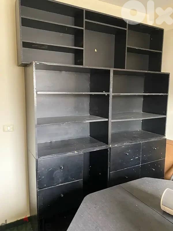 بيع أثاث مكتب (طربلس) 4