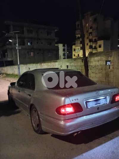 مرسيدس بنز إي-كلاس 1996