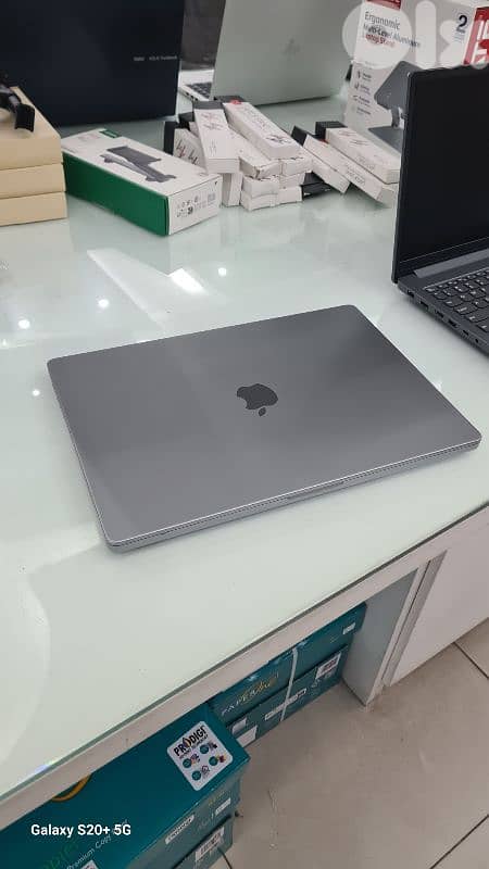Macbook M1 Pro 16gb/1tb 6