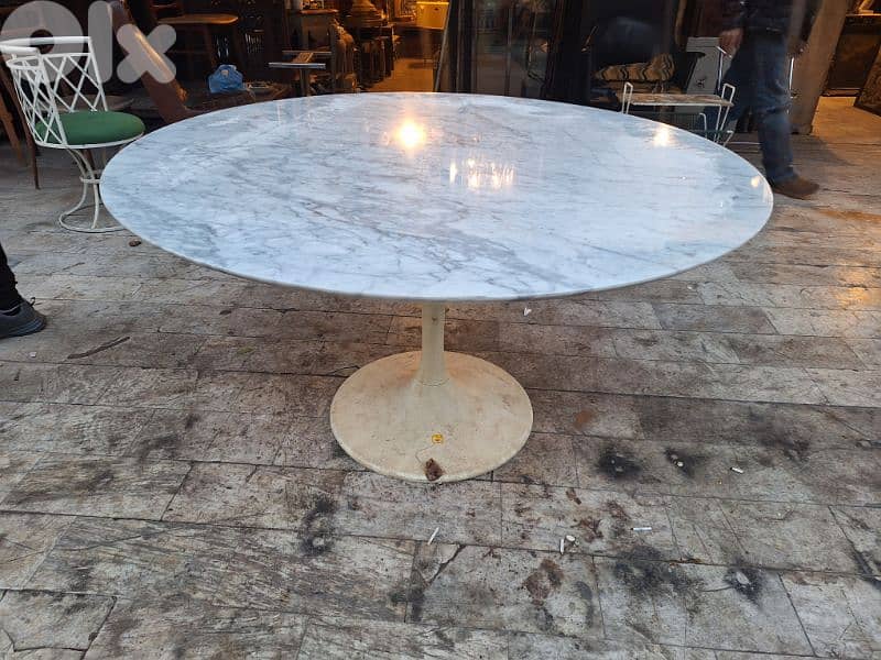 Vintage Tulip Dining Table with Carrara Marble Top by ,knoll 1