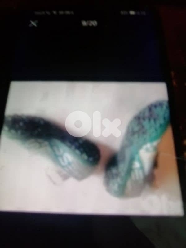 تياب واحذية شروة اكثر من ٨٠ قطعة تقريبا 8