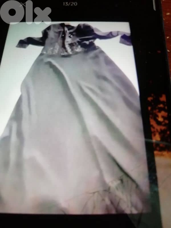 تياب واحذية شروة اكثر من ٨٠ قطعة تقريبا 14