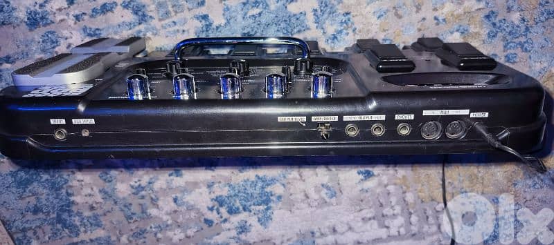 Line 6 Flood Pod Plus Multi-Effects Pedal 2