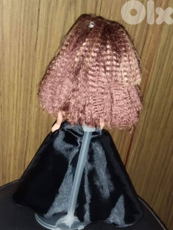 VERY VELVET TERESA Mattel 98 great doll in a similar dress+crown+shoes 2