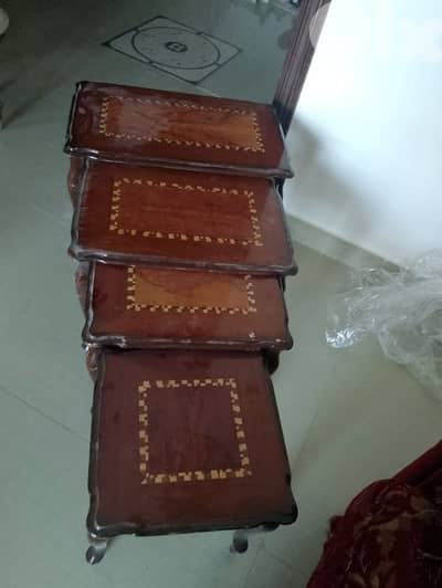 طقم طاولات ٤قطع