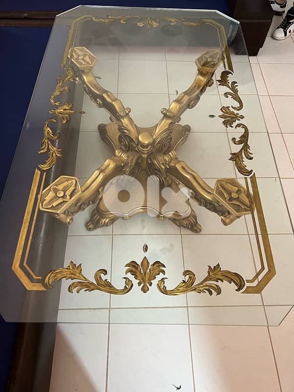 l-shape sofa WITH CUSHIONS and coffee table 2