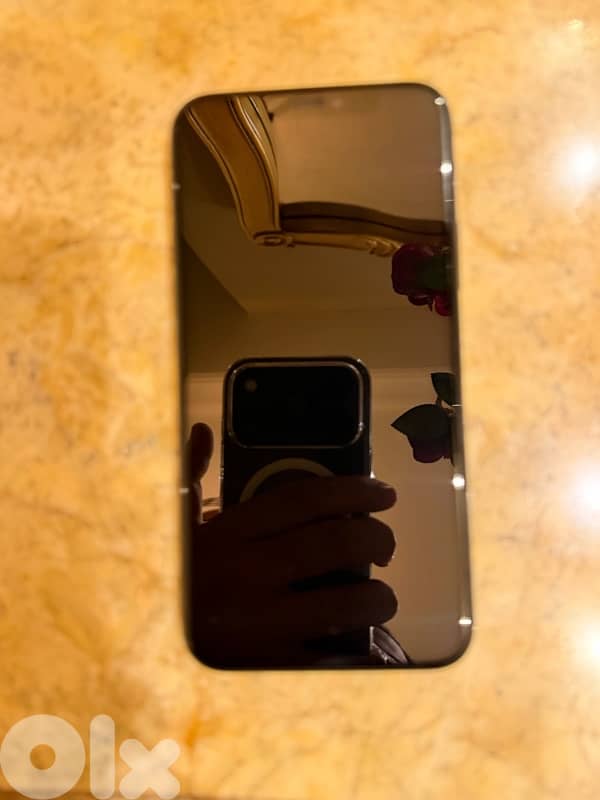 iPhone 11 Pro 64 GB 2