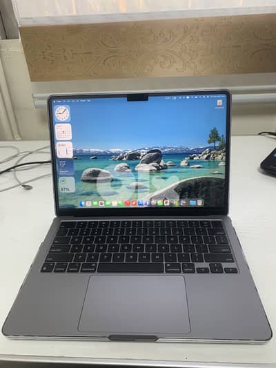 Macbook Air M3 2024