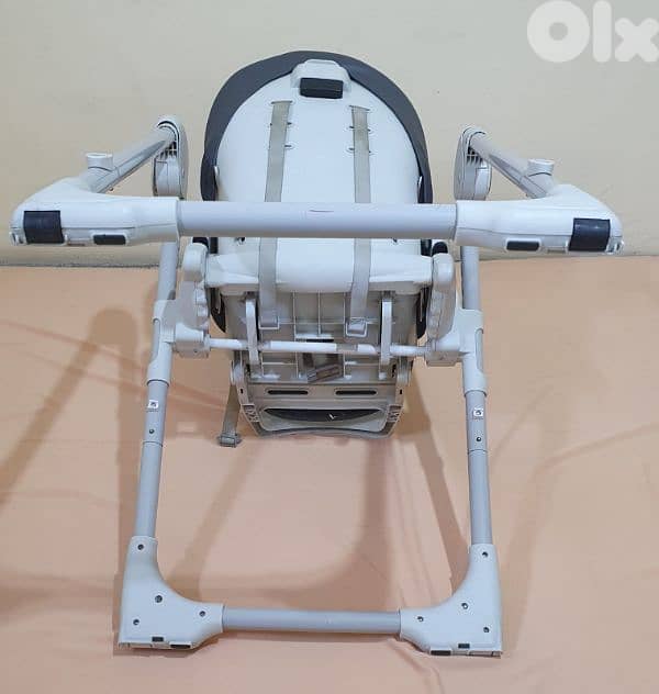 Baby high chair brand Miila Spain used vry good condition like new 45$ 4