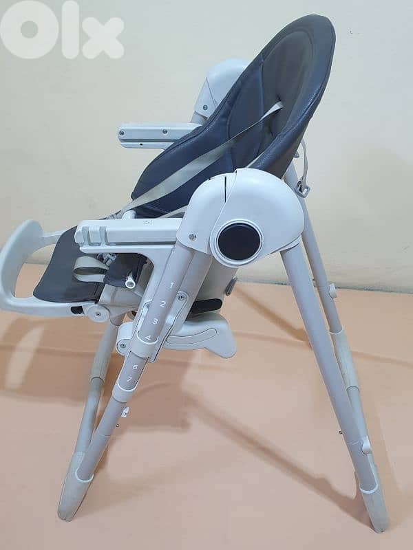 Baby high chair brand Miila Spain used vry good condition like new 45$ 7