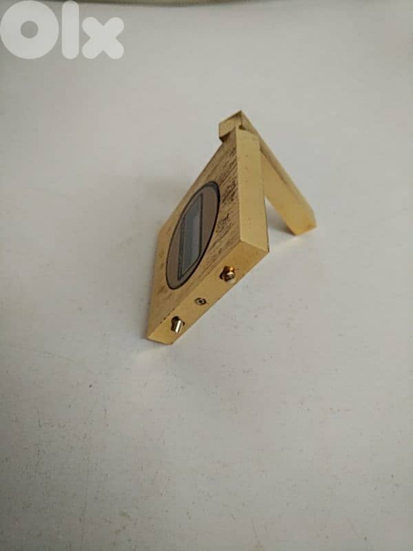 Vintage L'Express desk watch - Not Negotiable 3