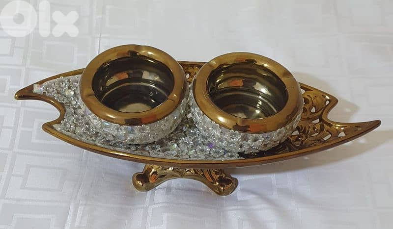 Golden Cake plate or fruit basket and 2 Ashtrey 20$ beyrout ashrafiye 2