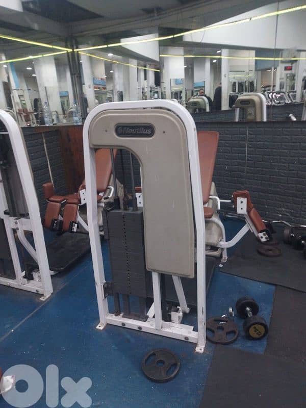 عدة نادي للبيع 4