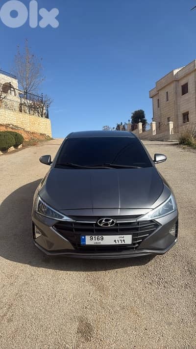 Hyundai Elantra 2019