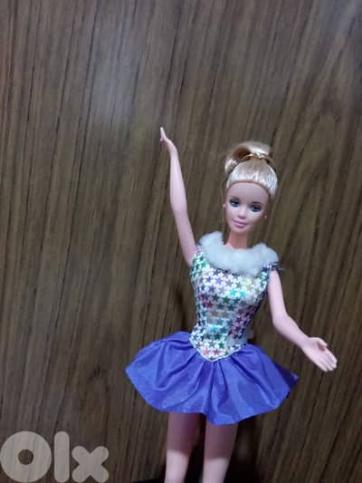 JEWEL SKATING Barbie Mattel98 great doll similar dress+Ballerina shoes