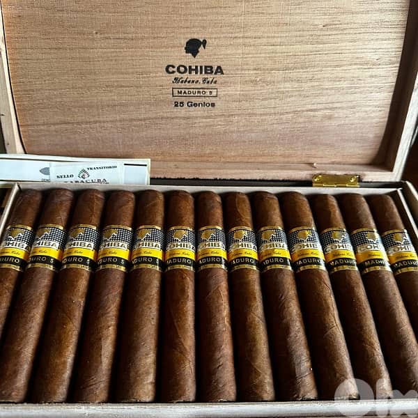 COHIBA SIGLO 6. COHIBA MADURO 5 1
