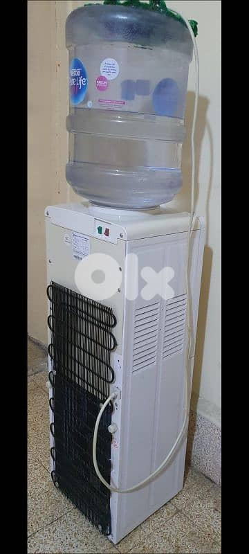 Media  cooler  very neat  and used  a little time  and  like new  50$ 11